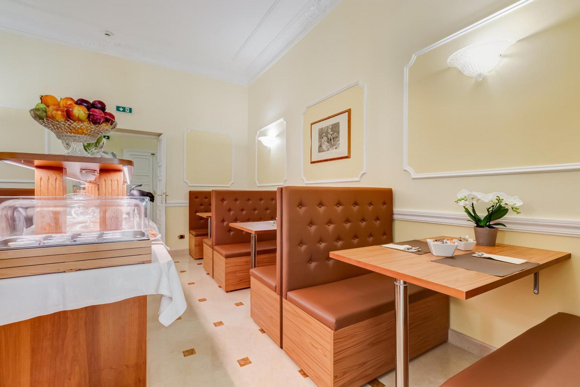 Hotel Cellini Róma Kültér fotó