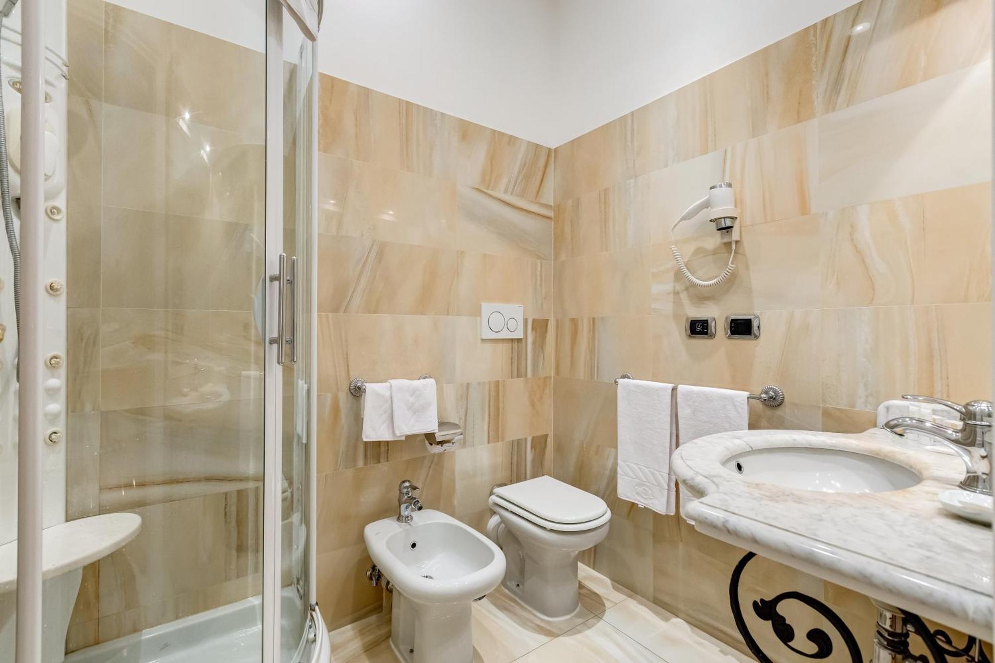 Hotel Cellini Róma Kültér fotó