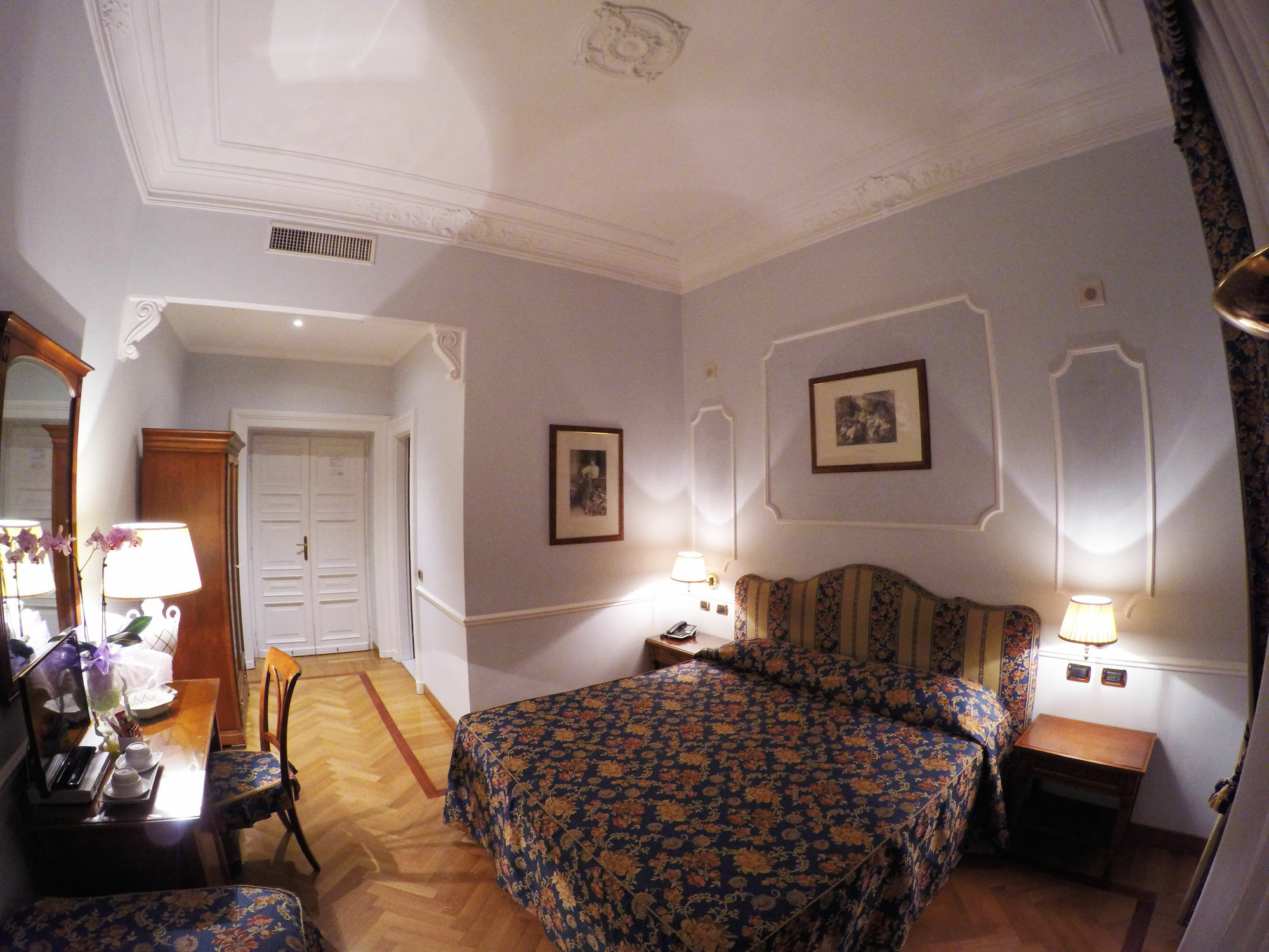 Hotel Cellini Róma Kültér fotó